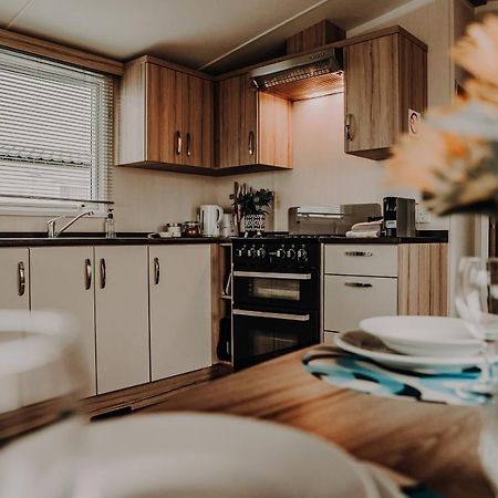 Cosy Caravan Craig Tara Villa Еър Екстериор снимка